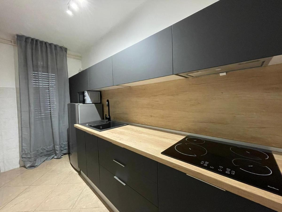Apartments "M" PUY 외부 사진